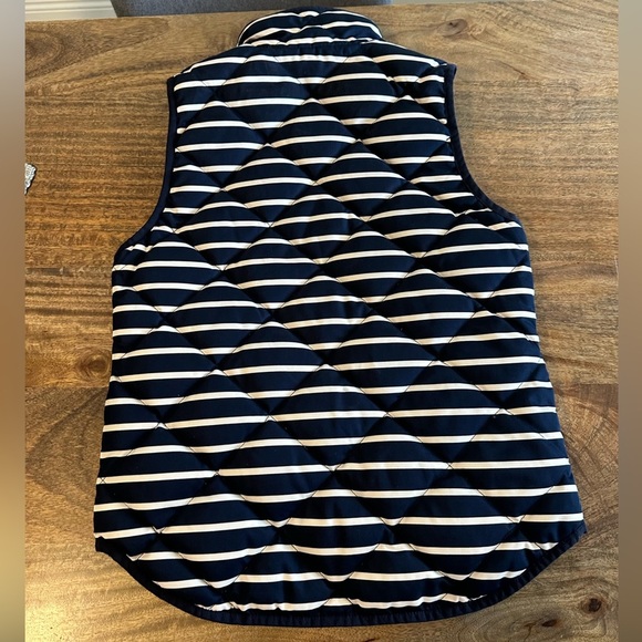 EUC** J Crew Down Filled Puffer Vest Blue Cream Striped Zip Up Women’s Size XXS - Picture 2 of 8